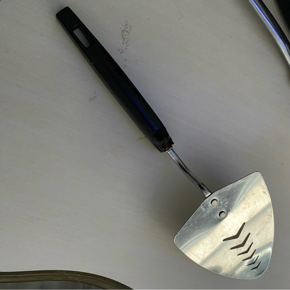 Androck Slotted Server Spatula - Picture 2 of 5